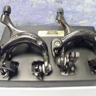 Tektro R750 carbon brake calipers