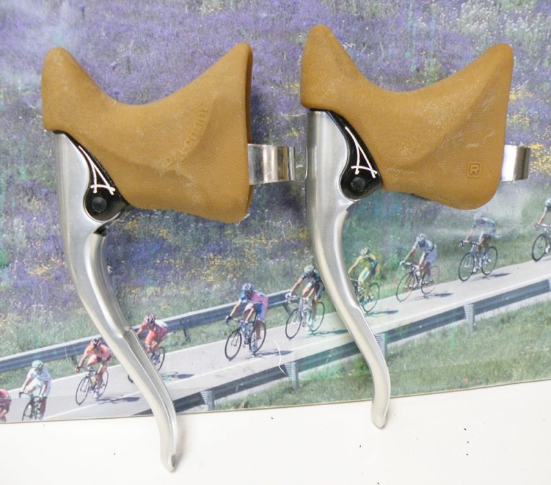 DiaCompe aero brake levers. - Image 2