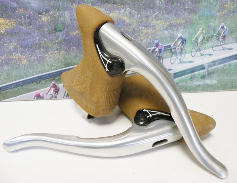 DiaCompe aero brake levers.