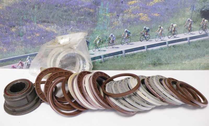 50 pieces Aris freewheel sprockets with spacers - Image 2