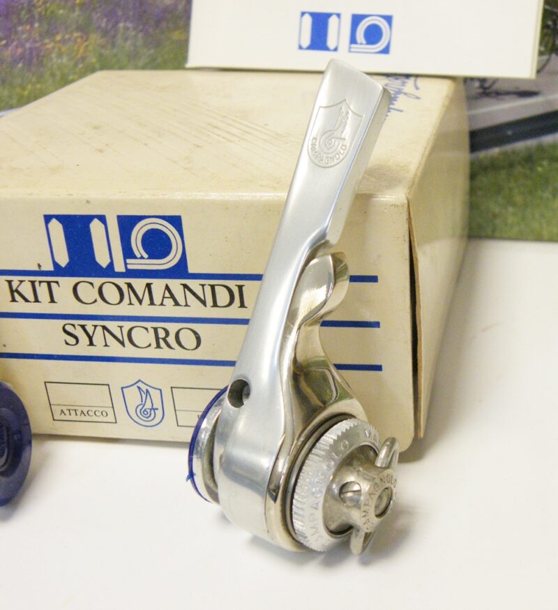 Campagnolo 7 speed syncro shifters - Image 2